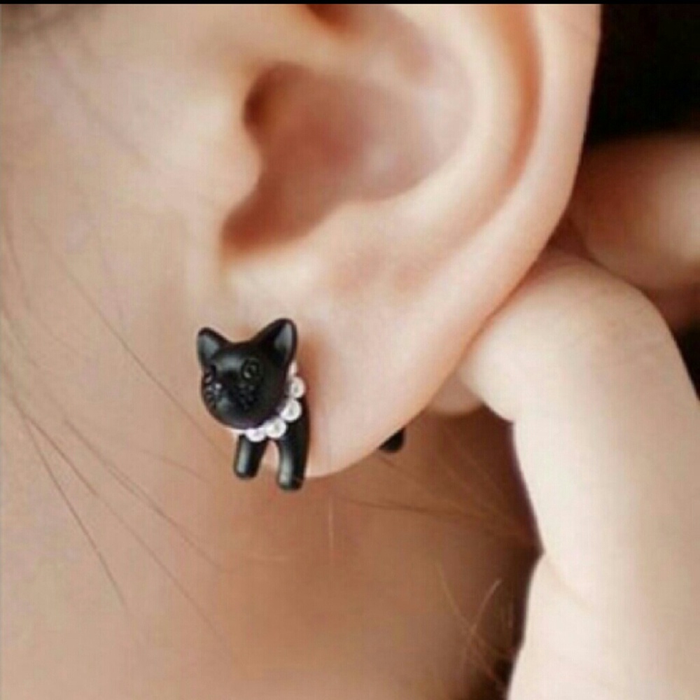 Flash Sale!!😍Black Kitty Front Back Earrings😍 - Picture 1 of 2